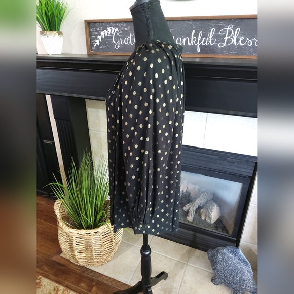 Chelsea & Theodore  Ladies Tunic Top - Picture 4 of 8